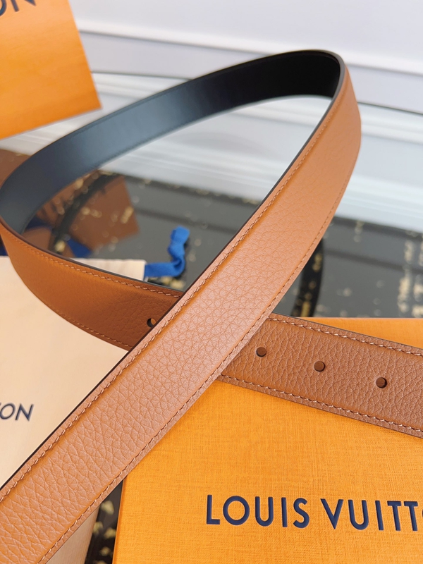 ルイヴィトンベルト着用イメージ